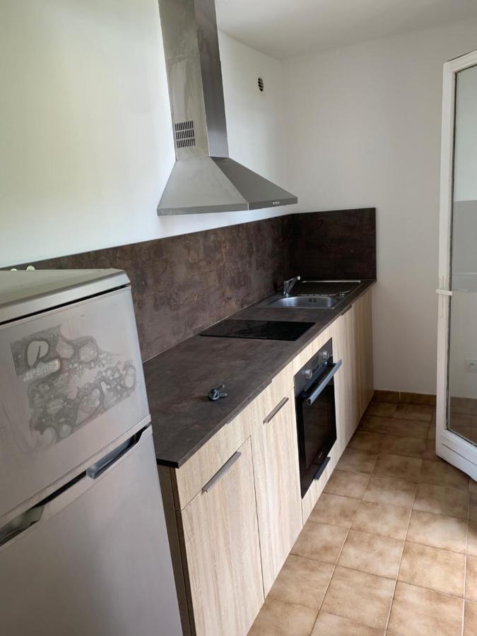 Studio Vue Montagne Avec Parking Gratuit Apartment Bastia  Luaran gambar