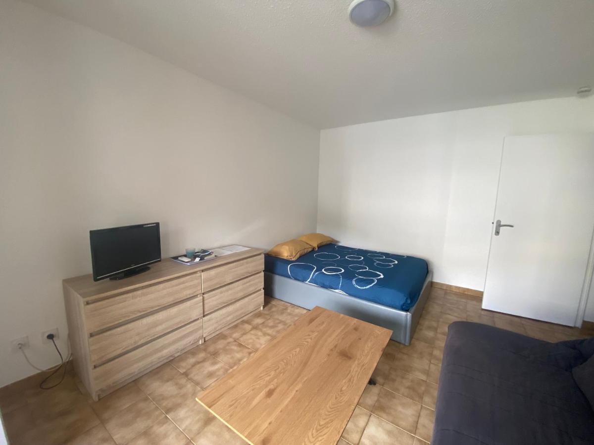 Studio Vue Montagne Avec Parking Gratuit Apartment Bastia  Luaran gambar